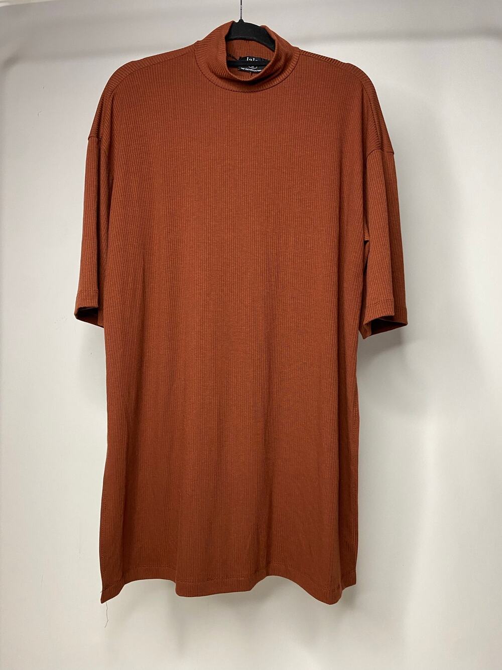 Dressed in Lala Icon Mock Neck Top Women's XS Rust Red Short Slv Ribbed Tunic